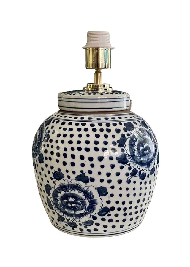 Peony Polkadot Ginger Jar Lamp added by Kacey Dillier