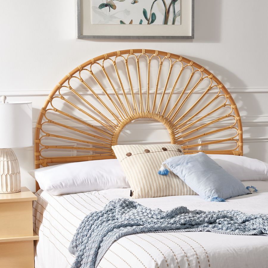 Bed Bath & Beyond | The Best Deals Online: Furniture, Bedding, Rugs, Kitchen Essentials & Moree added by Hannah McKernan
