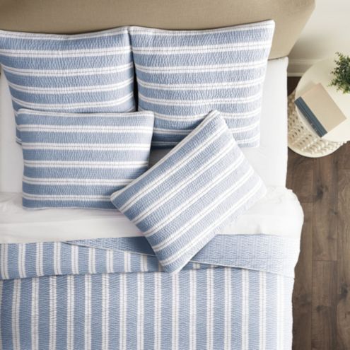 Avery French Striped Quilt added by Liz Kirby