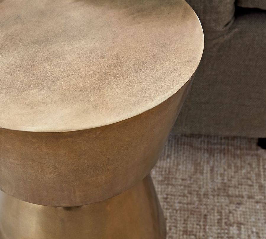 Shae 13.5" Metal Accent Table added by Rachael Igoe