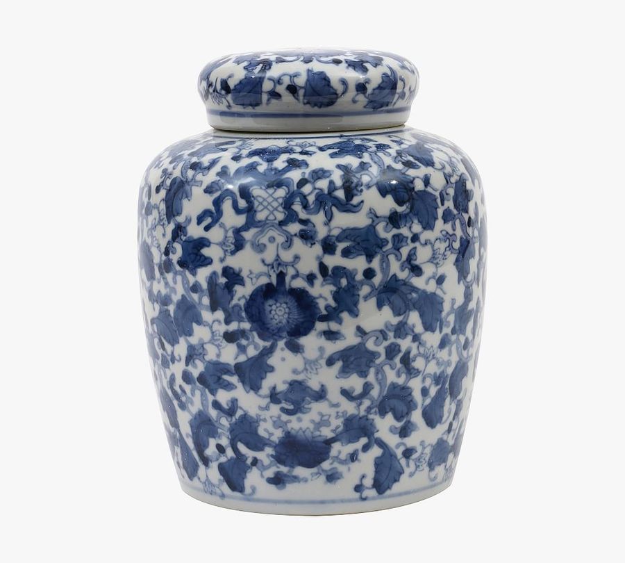 Ceramic Blue & White Jar With Lid added by Bruna Renovato