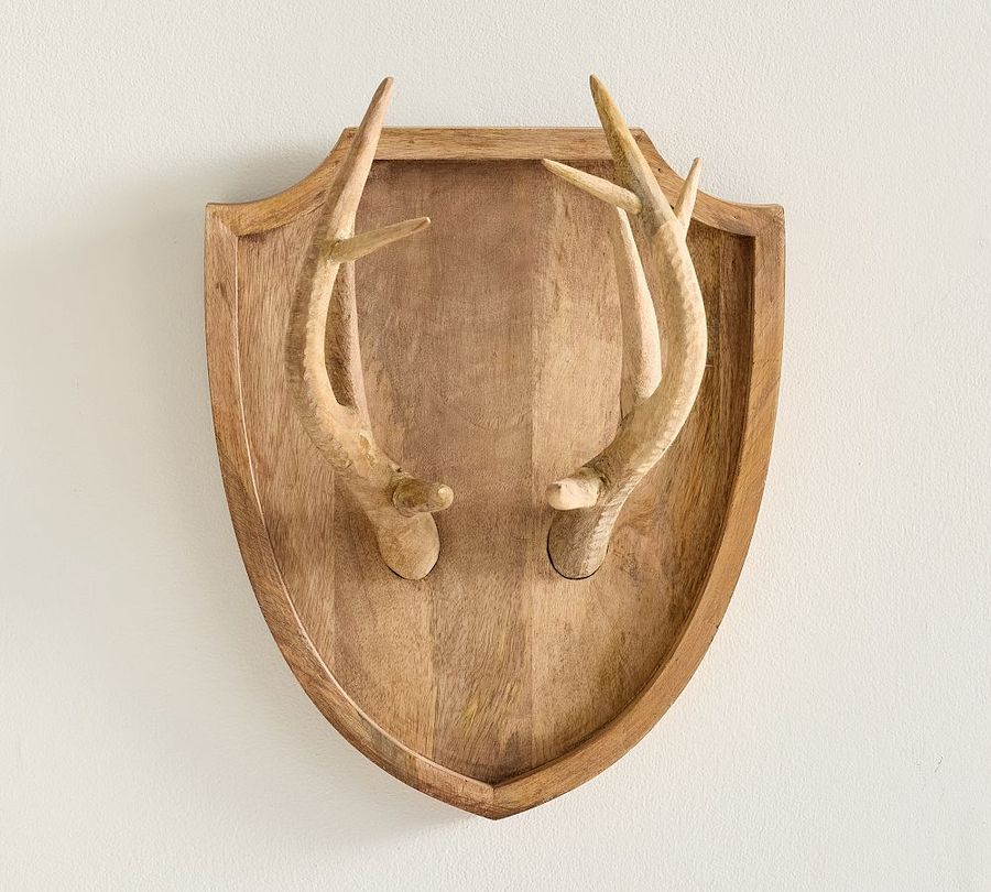 Carved Wall Antler added by Spoak Member