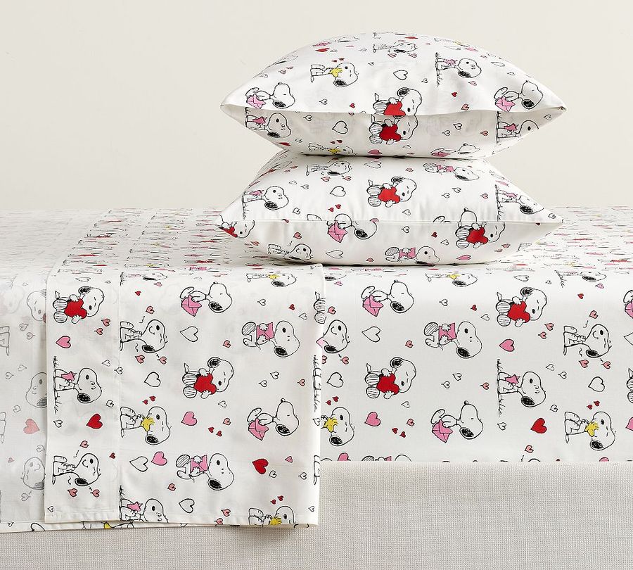 Peanuts Snoopy&#8482; Hearts Sheet Set added by Spoak Member