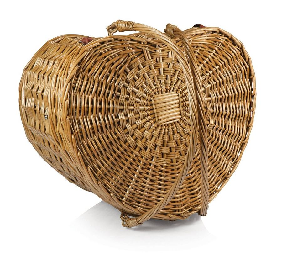 Heart Picnic Basket added by Spoak Member