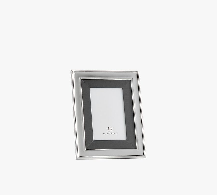 Personalized Silver-Plated Picture Frames added by Spoak Member