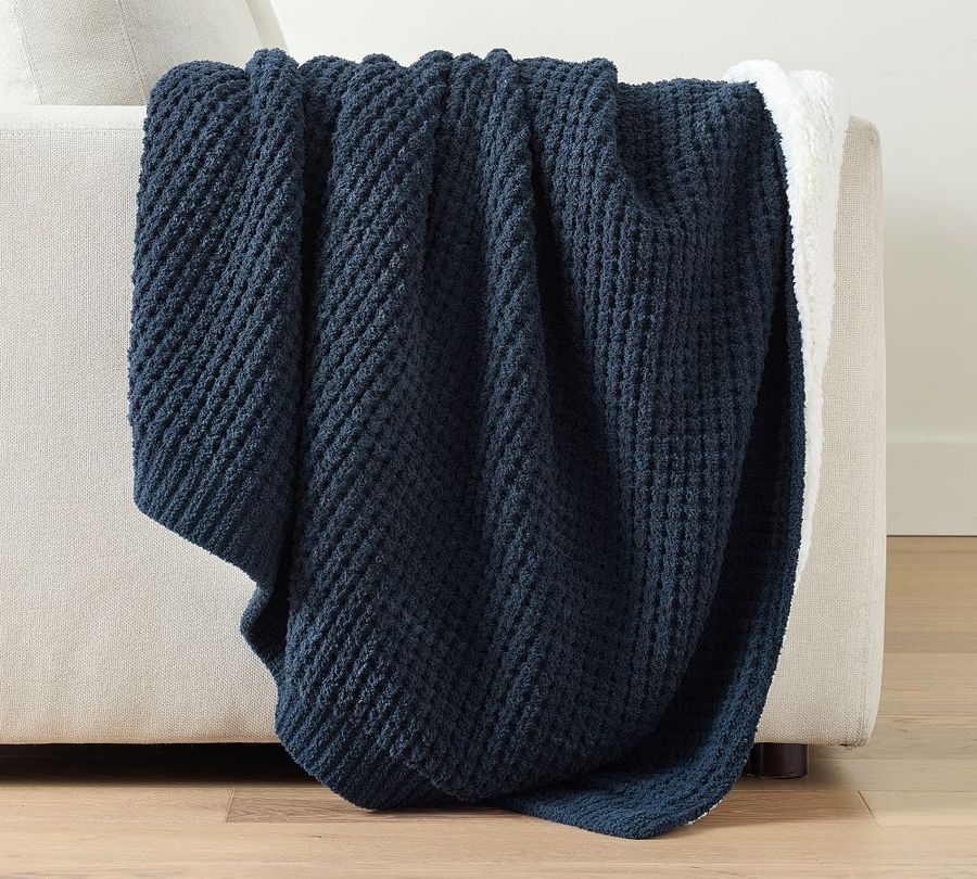 Chenille Waffle Sherpa Back Throw added by Spoak Member