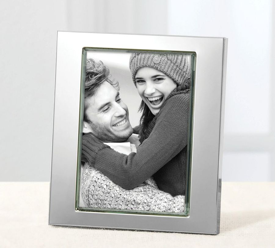 Silver-Plated Emerson Frame added by Spoak Member