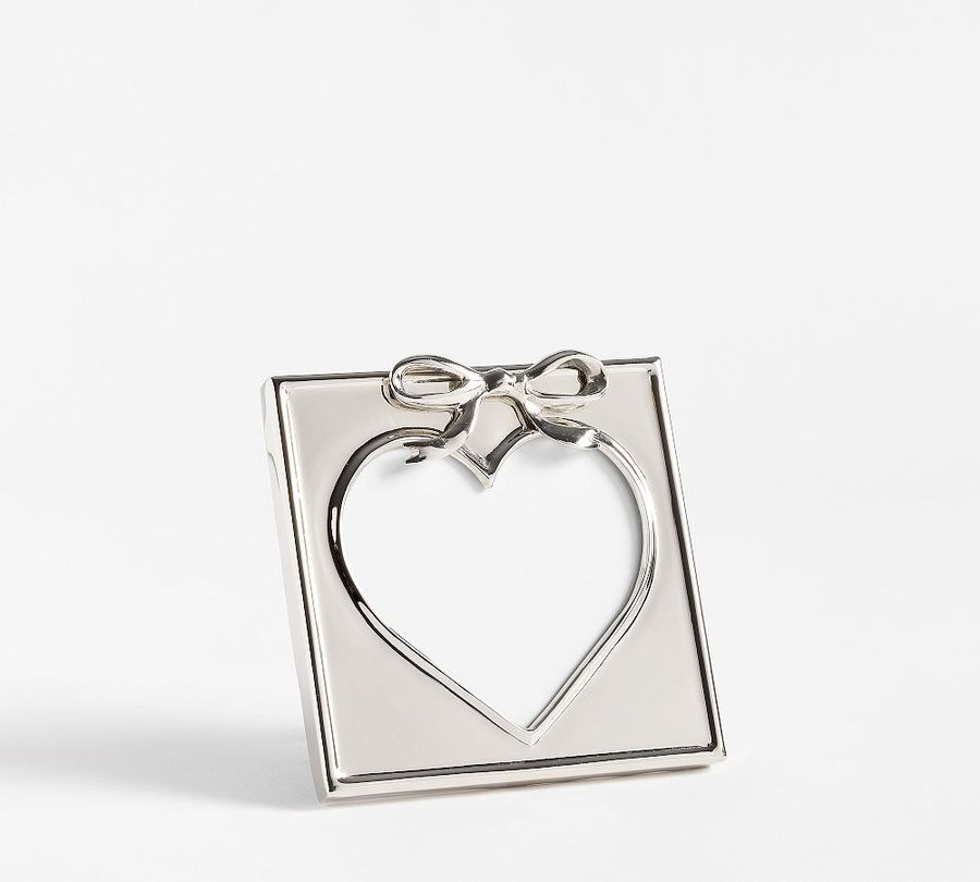 Sweetheart Bow Frame added by Spoak Member