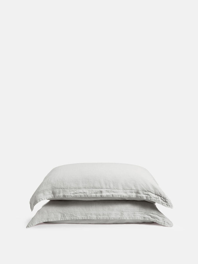 Luna Linen Oxford Pillowcase King Light Grey, Set of Two - Soho Home added by Jessica Beresford Barbaro