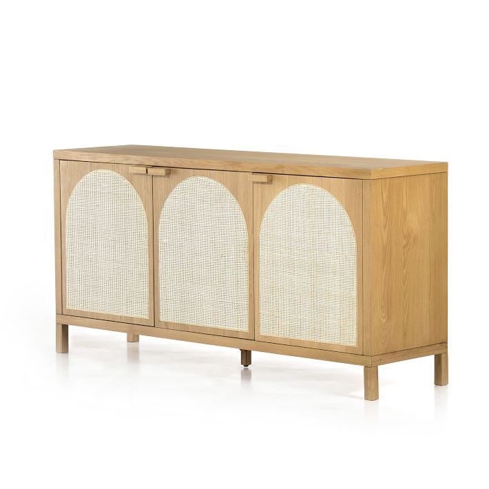 Marcy Buffet (69&quot;) added by Spoak Member