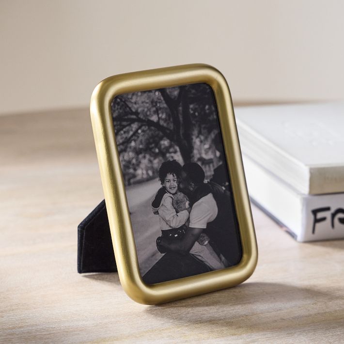 Modern Rounded Metal Tabletop Frames added by Spoak Member