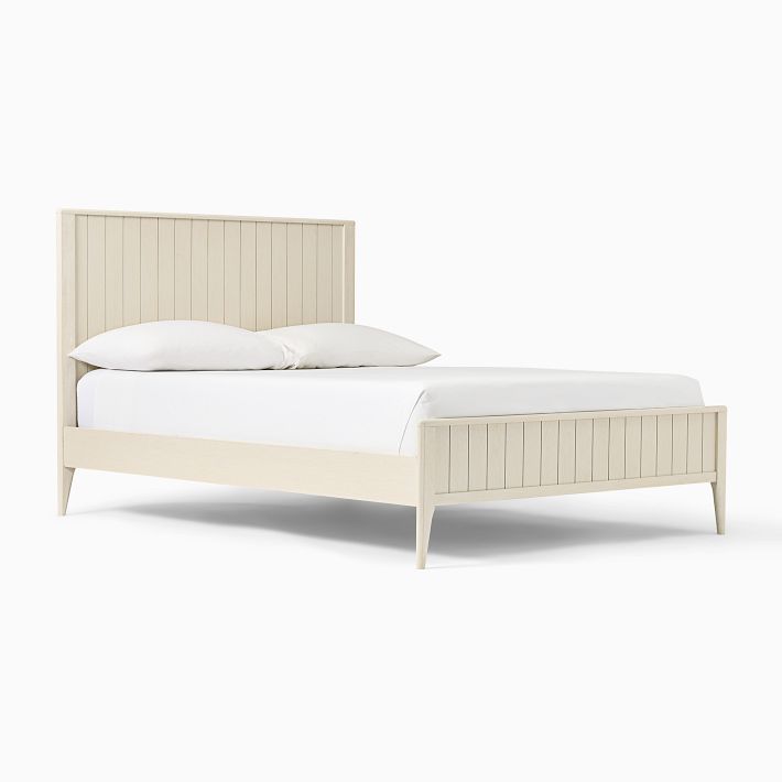 Lively Bed added by Spoak Member