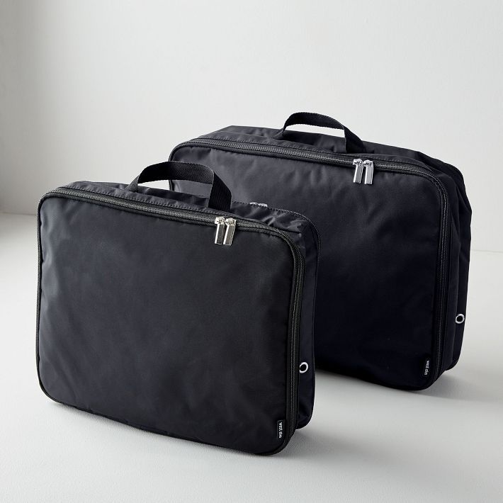 West Elm Travel Packing Cubes (Set of 2) added by Spoak Member
