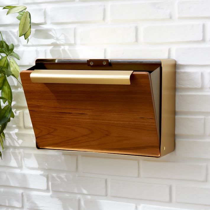 Modern Metal Mailbox added by Sadie Lewman