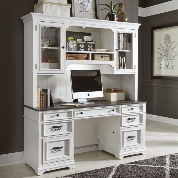 Rubymae 67'' Desk added by Rachel Fedorov