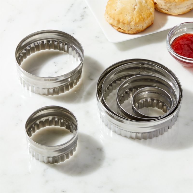 Biscuit/Cookie Cutters, Set of 6 added by Spoak Member