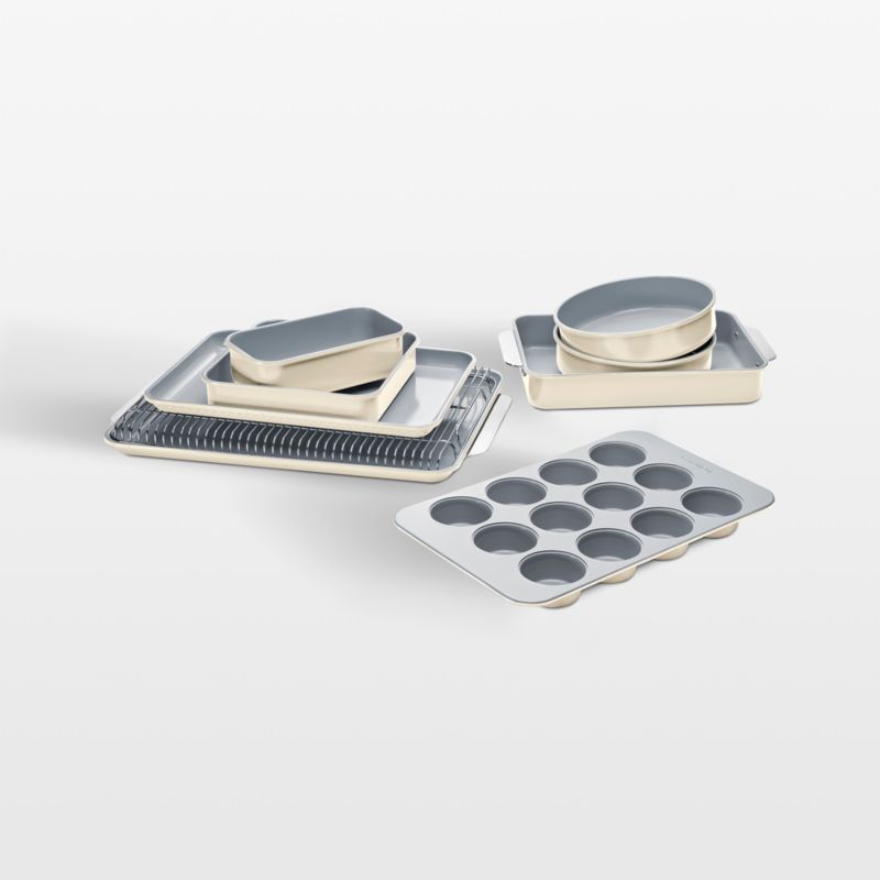 Caraway Cream Non-Toxic Ceramic Non-Stick Mega Bakeware Set added by Spoak Member
