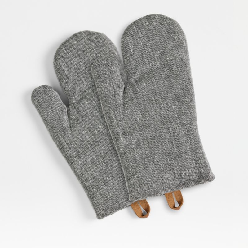 Chambray Organic Cotton Oven Mitts, Set of 2 added by Spoak Member