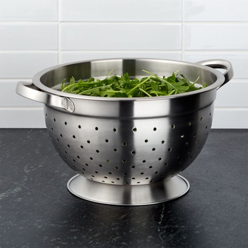 Footed Stainless Steel Colander added by Spoak Member