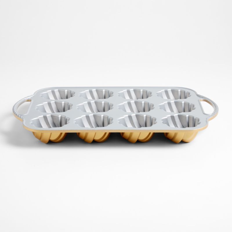 Nordic Ware 75th Anniversary Braided Bundtlette added by Spoak Member