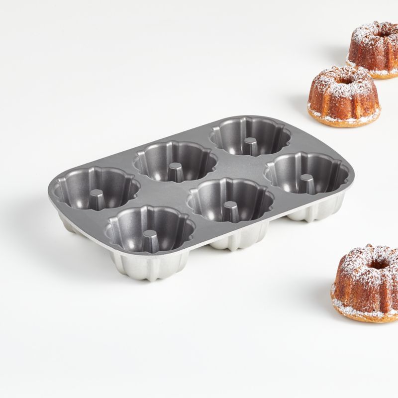 Nordic Ware ® Anniversary Bundtlette ® Pan added by Spoak Member