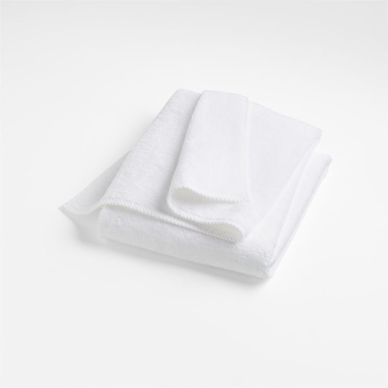 Quick-Dry White Organic Cotton Bath Towel added by Spoak Member