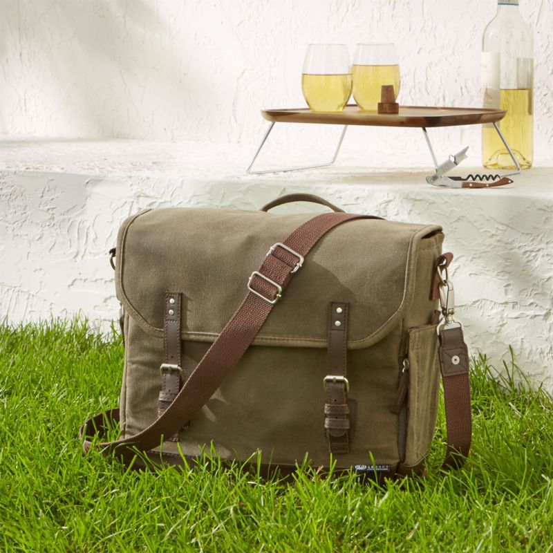 Outfitted Wine Tote added by Spoak Member