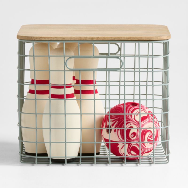 Outline Sage Large Wire Metal Floor Storage Bin with Wood Lid added by Spoak Member