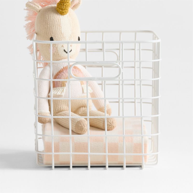 Outline White Wire Metal Storage Bin with Handles added by Spoak Member