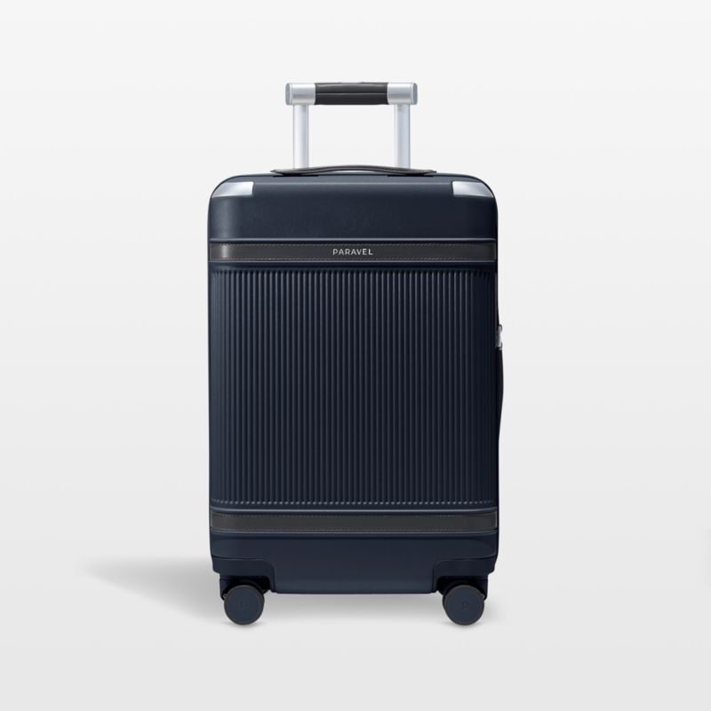 Paravel Aviator Scuba Navy Carry-On More Suitcase added by Spoak Member