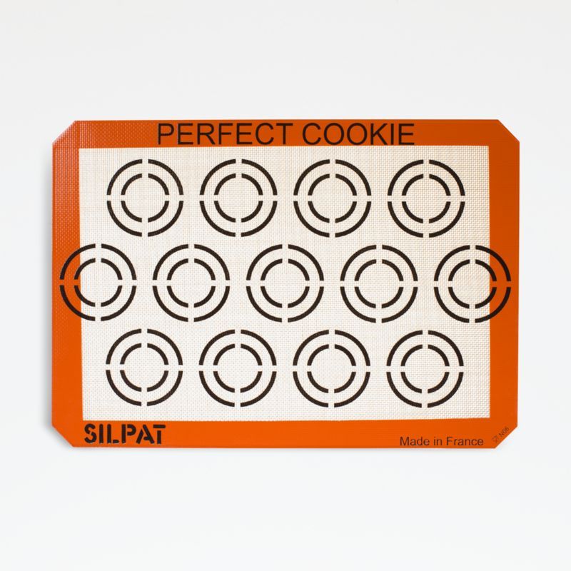 Silpat ™ Half Size Perfect Cookie Mat added by Spoak Member