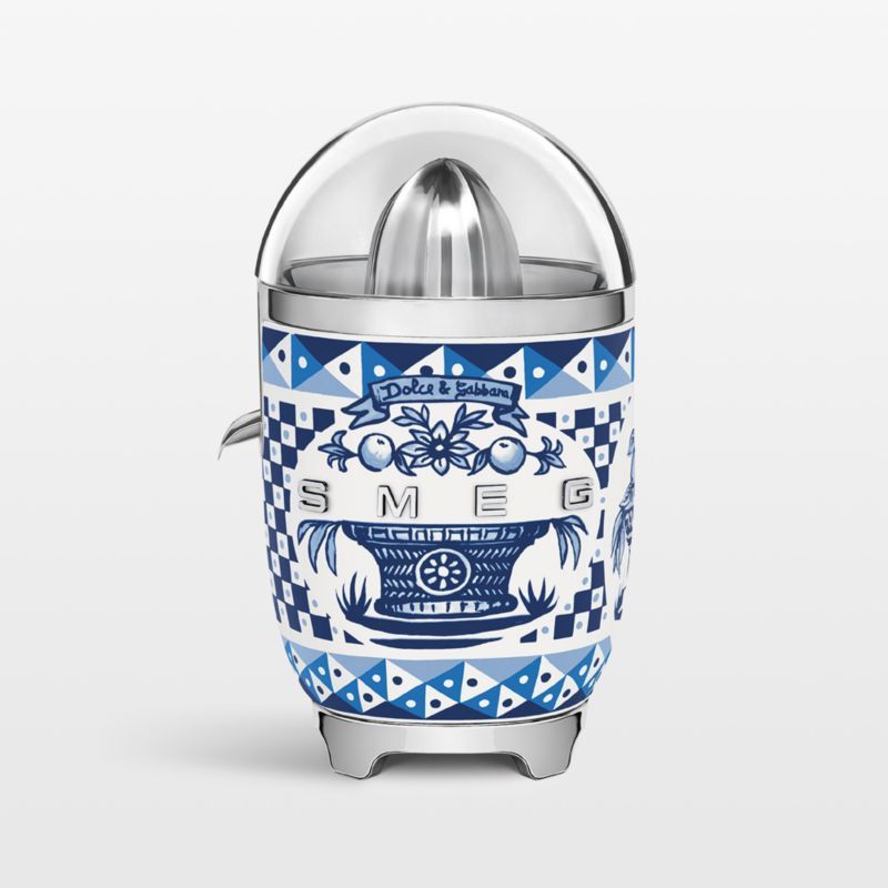 SMEG Dolce & Gabbana Blu Mediterrano Citrus Juicer added by Spoak Member
