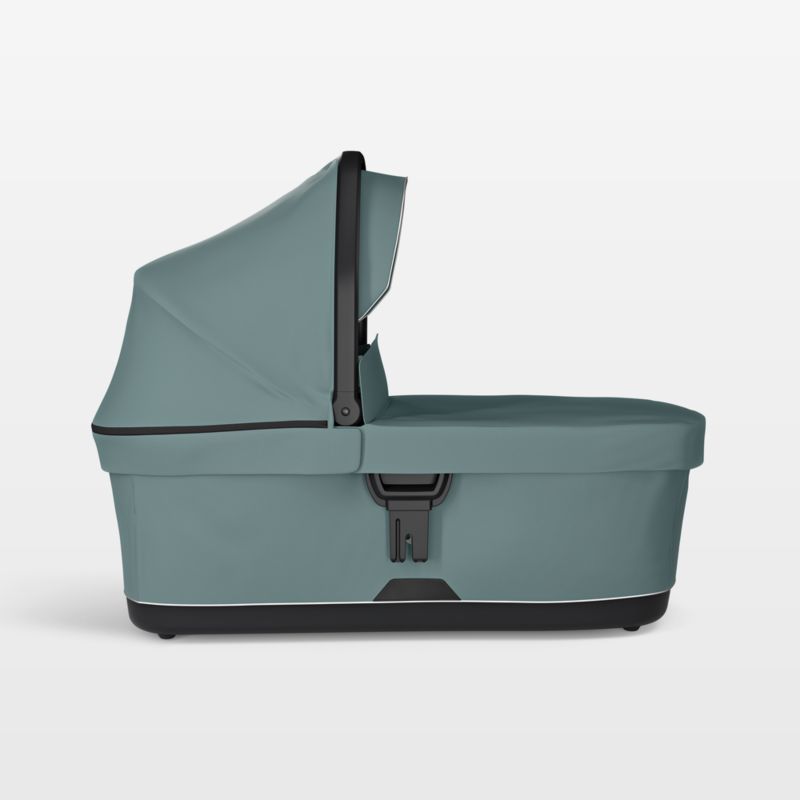 Thule Urban Glide Blue Baby Bassinet added by Spoak Member