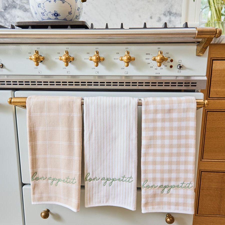 Bon Appétit Kitchen Towel Trio (3 pieces) added by Spoak Member