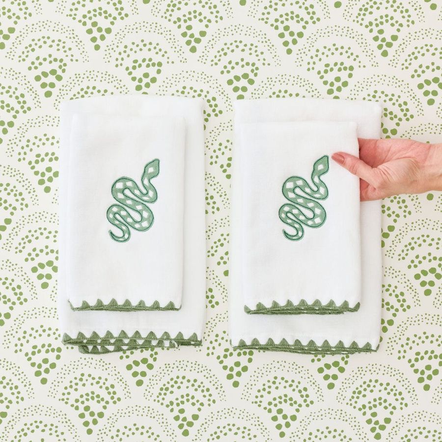 Green Snake Powder Bath Towel added by Spoak Member