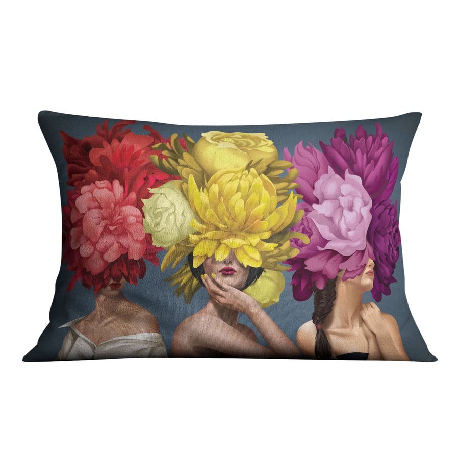 Bouquet Woman Cushion added by Spoak Member