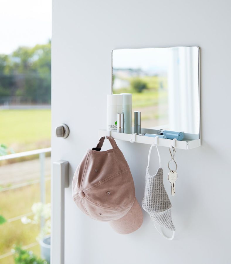 Magnetic Mirror with Storage Rack - Glass added by Spoak Member