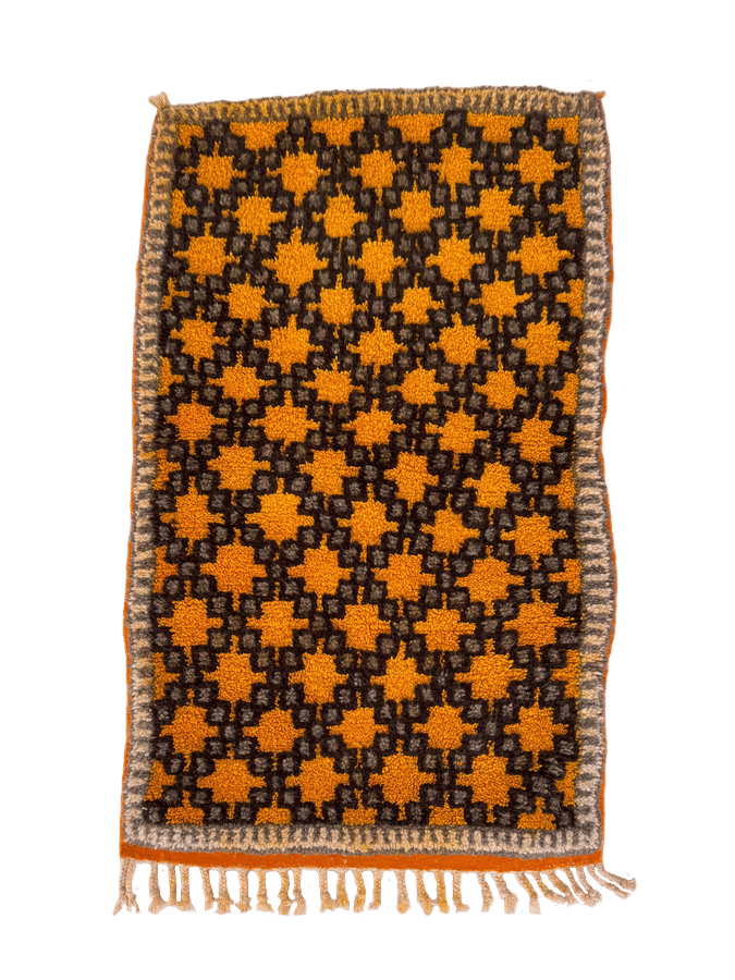 Le Vieux Village's Trellis Hand-Knot added by Spoak Member