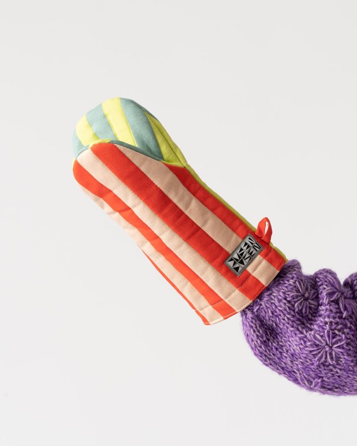 Dusen Dusen Oven Mitt in Kiwi added by Spoak Member