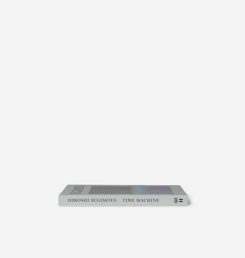 Hiroshi Sugimoto: Time Machine added by Spoak Member