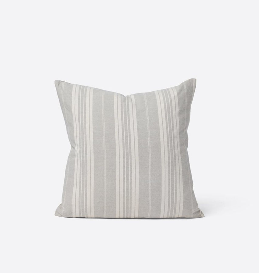 Quilla Vintage Pillow 19" x 19.5" added by Spoak Member