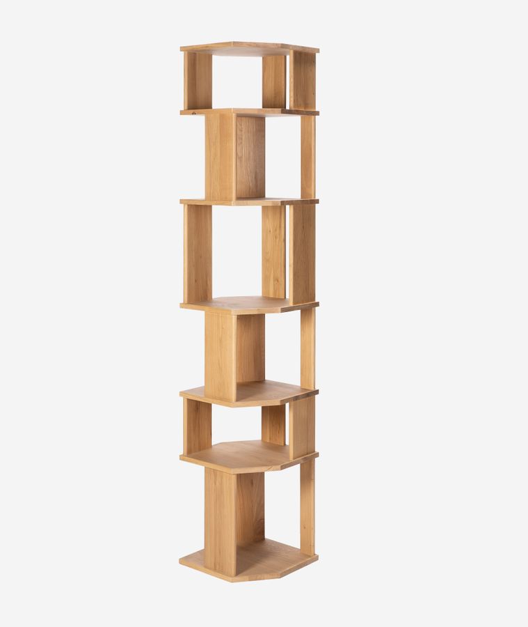 Stairs Column Storage Rack added by Spoak Member