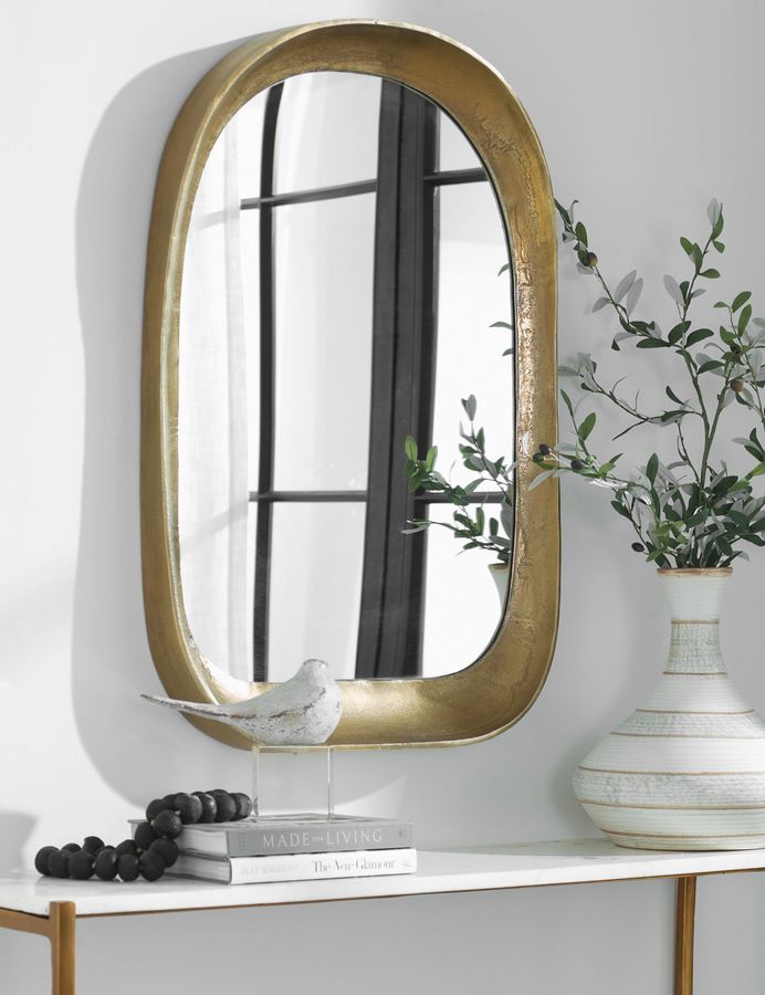 Nylah Mirror added by Spoak Member