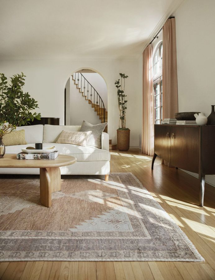 Kate Hand-Knotted Wool Rug added by Spoak Member