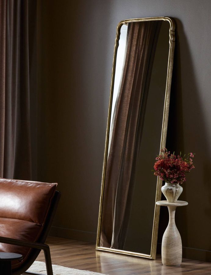 Coudray Floor Mirror added by Spoak Member