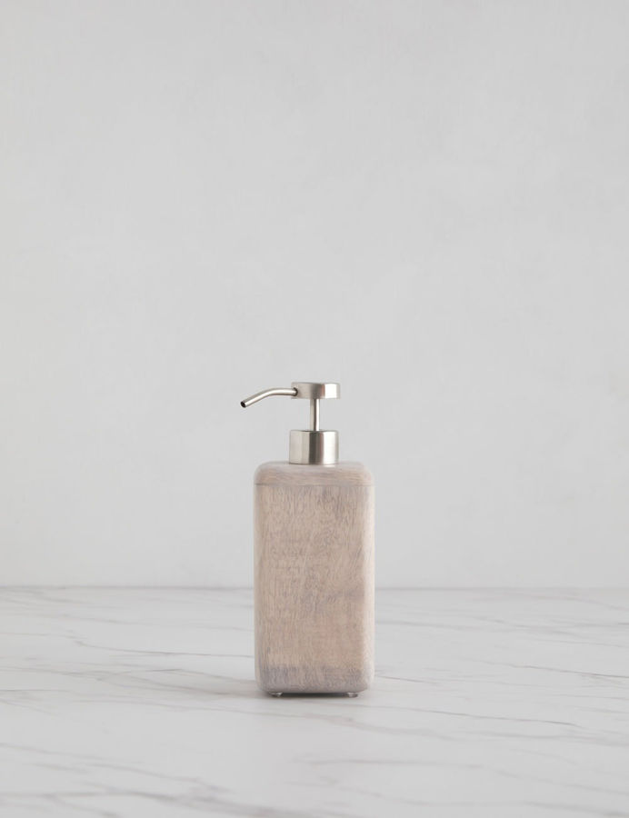Fiji Bath Accessories by Kassatex added by Spoak Member