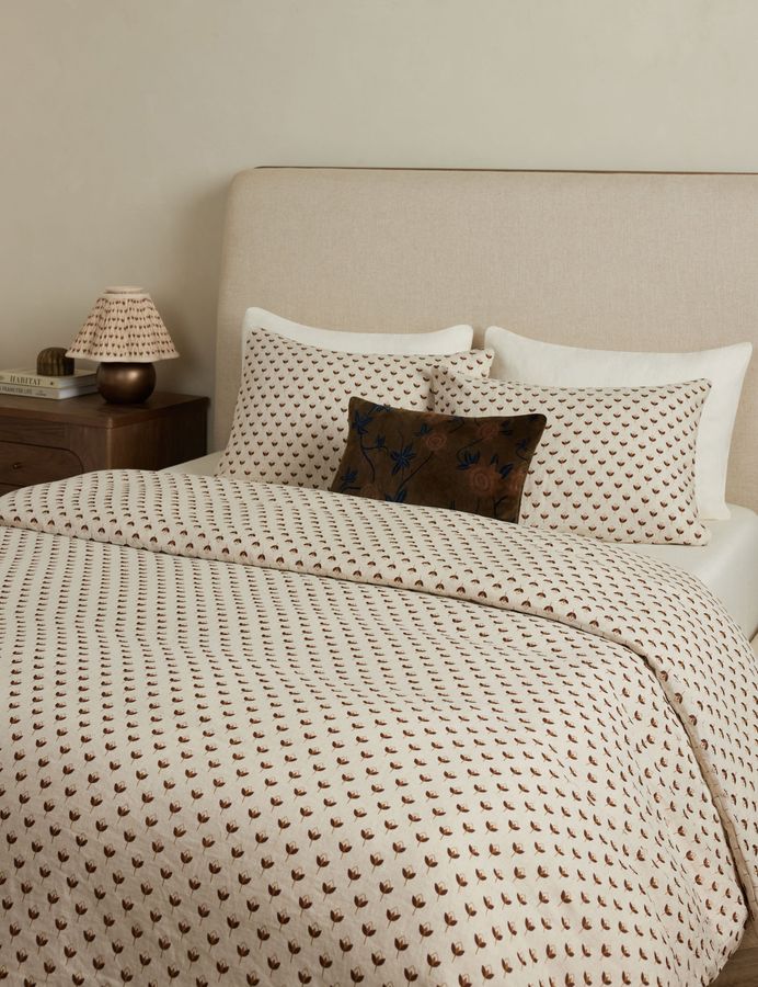 Poiret European Flax Linen® Duvet Cover added by Spoak Member