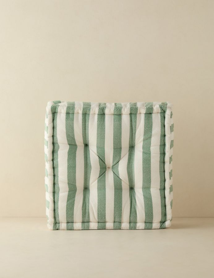 Sunday Indoor / Outdoor Box Pillow added by Spoak Member