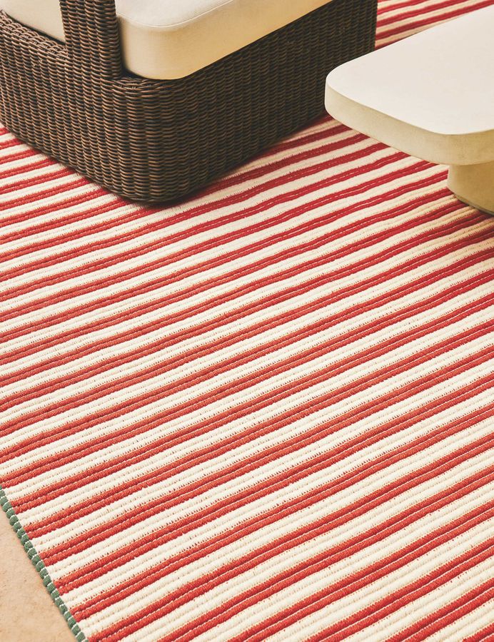 Volante Indoor / Outdoor Rug Swatch added by Spoak Member
