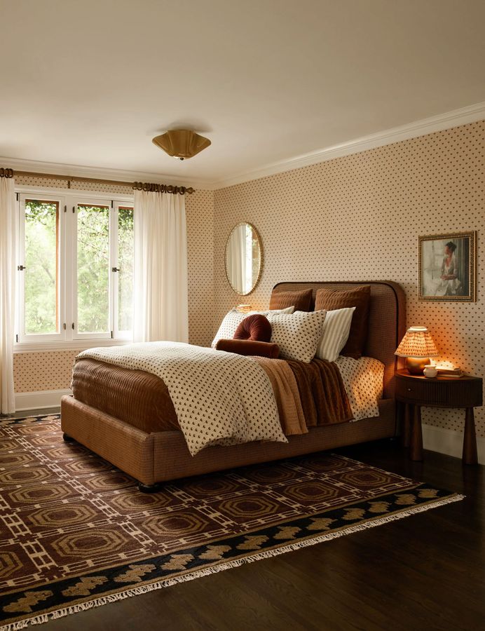Nomia Hand-Knotted Wool Rug added by Spoak Member